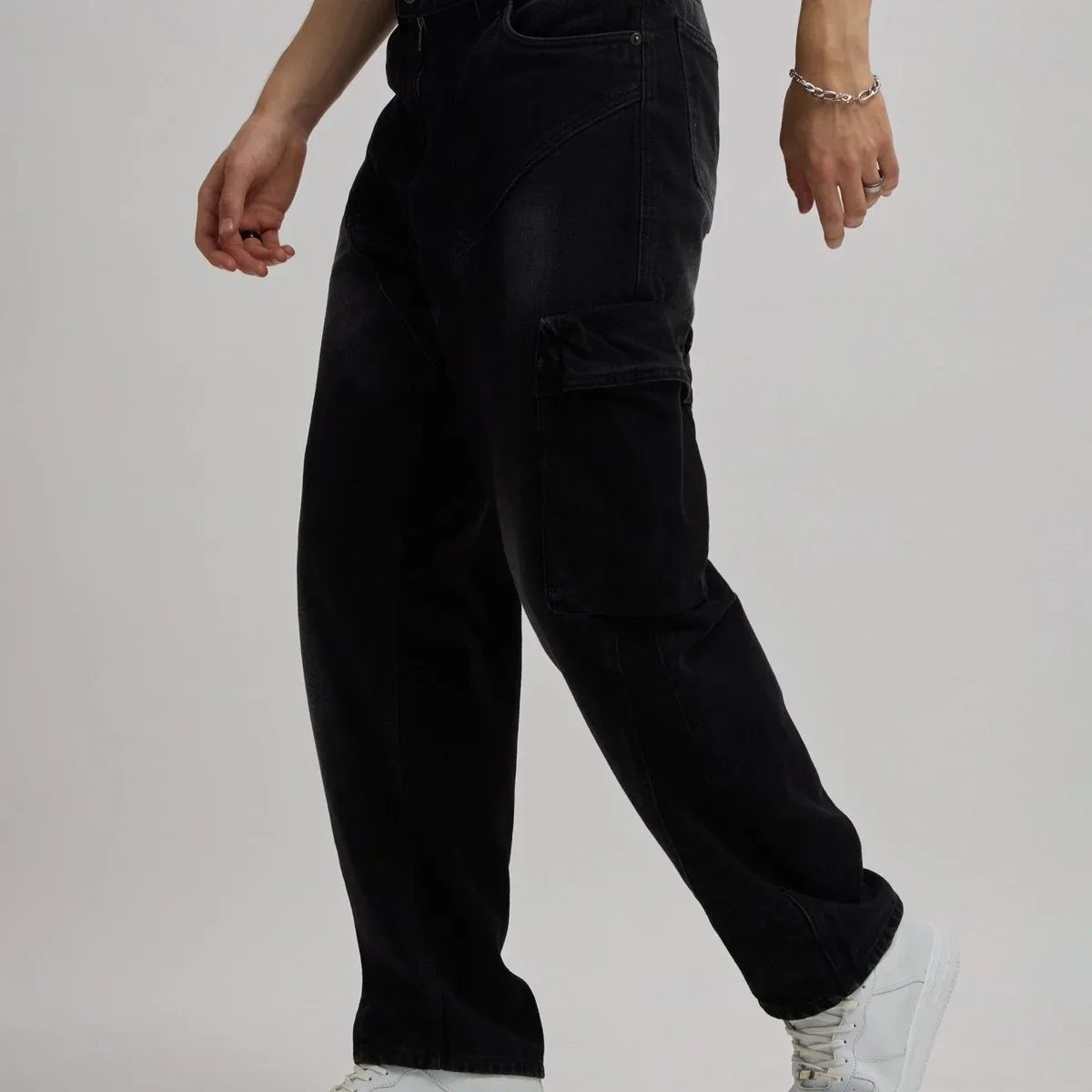 Vinnie - Cargo Jeans - Black, photo 1 of 4