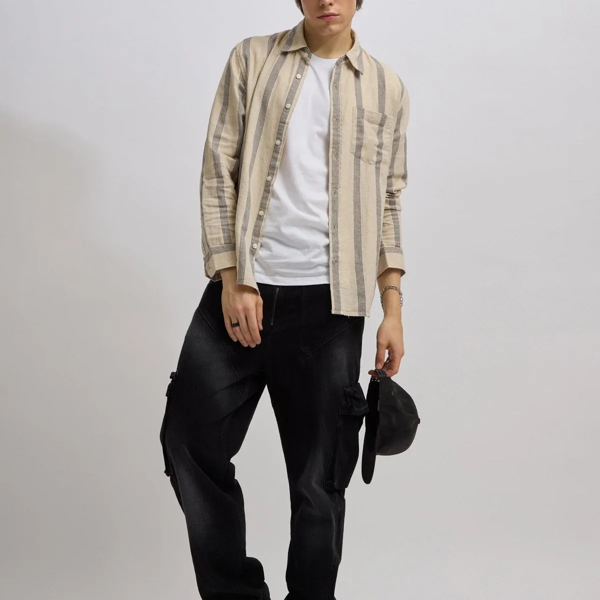 Vinnie - Cargo Jeans - Black, photo 2 of 4
