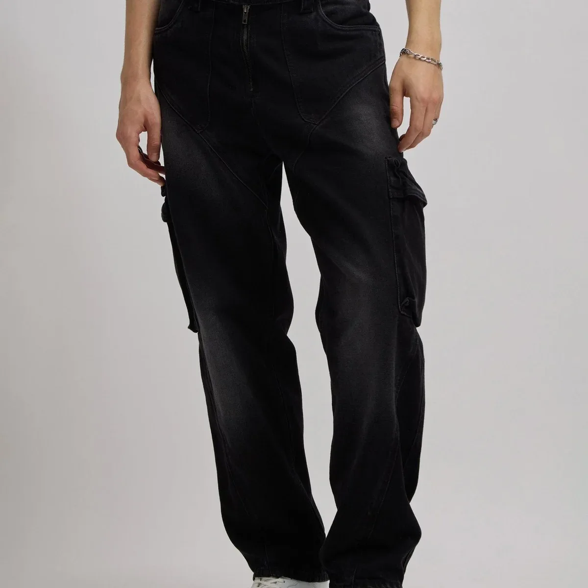 Vinnie - Cargo Jeans - Black, photo 3 of 4