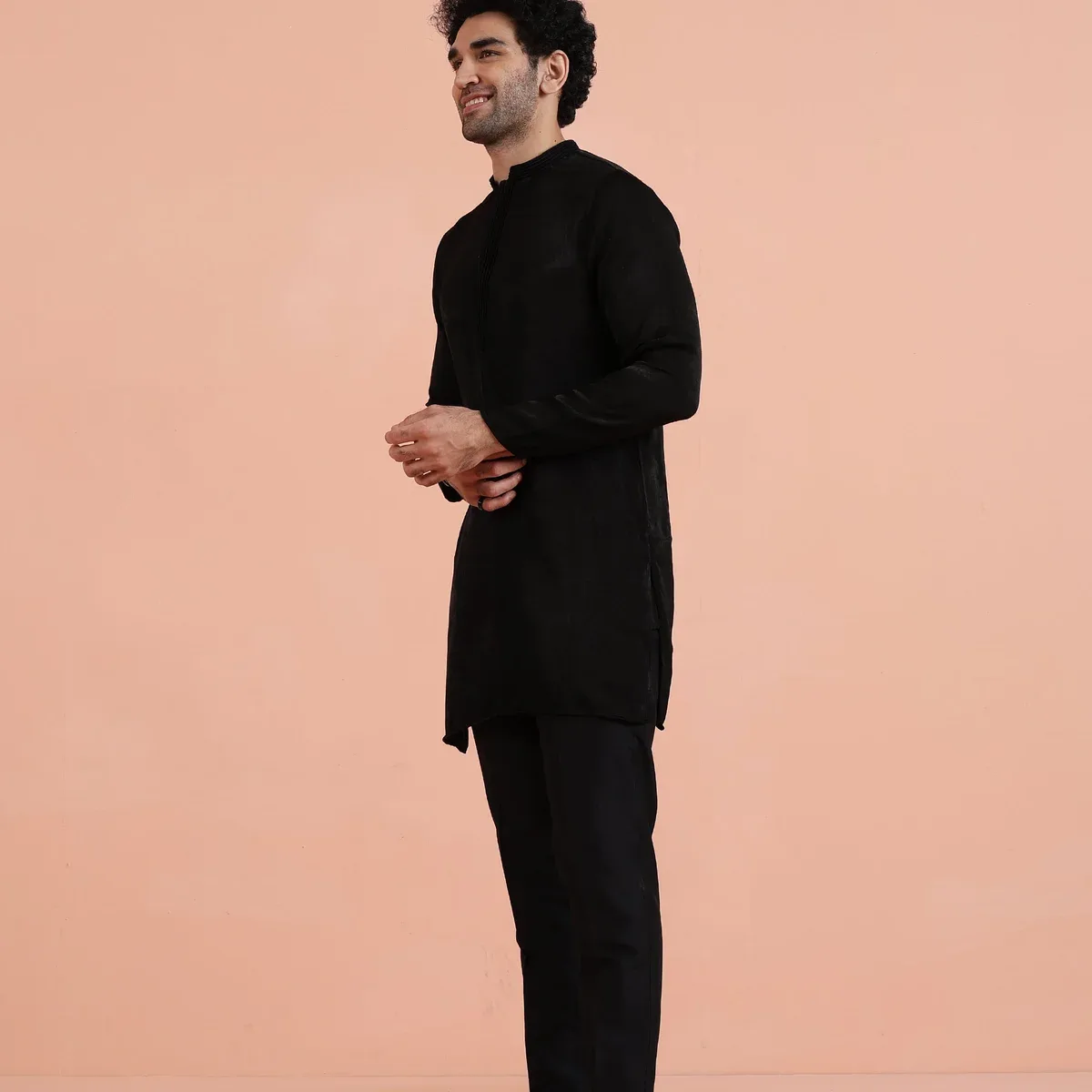 Solid Black Mid Kurta, photo 3 of 4