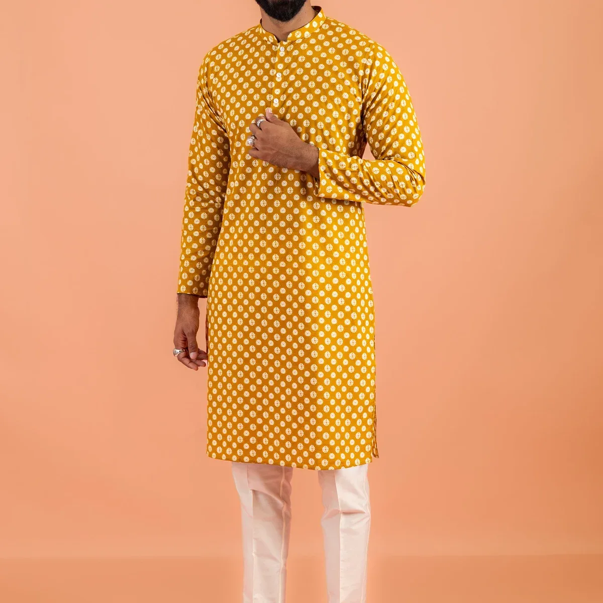Men Mustard Tie & Dye Printed Kurta, photo 2 of 4
