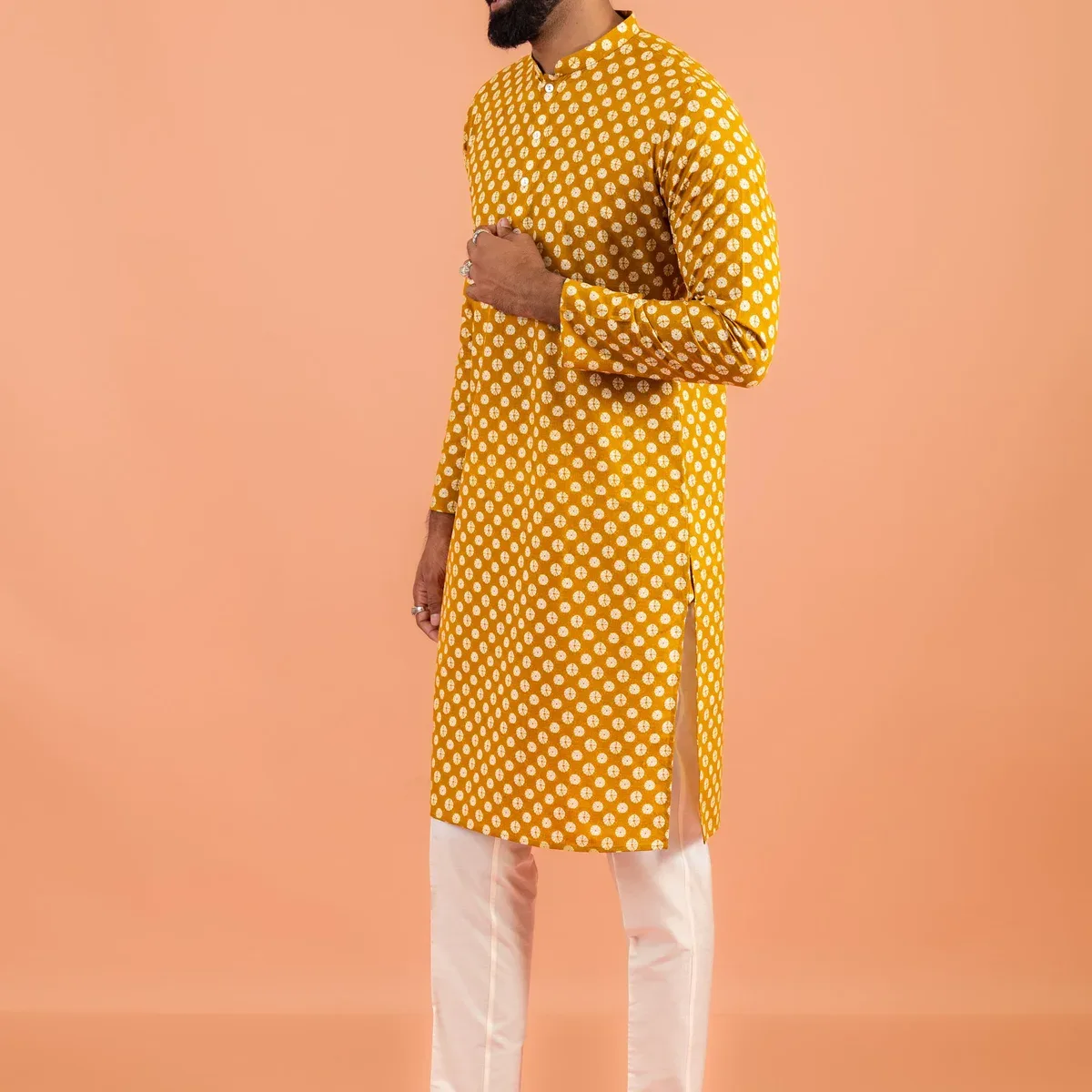 Men Mustard Tie & Dye Printed Kurta, photo 3 of 4