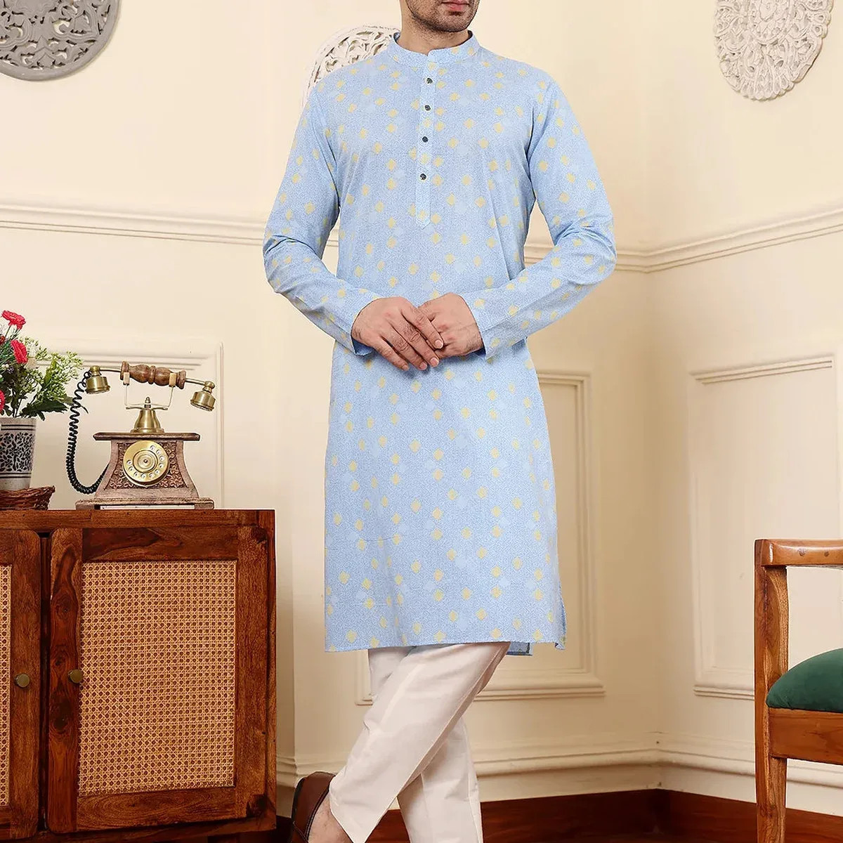 Men's Long Sleeve Mandarin Collar Elegant Blue Printed Straight Cotton Kurta, photo 4 of 4