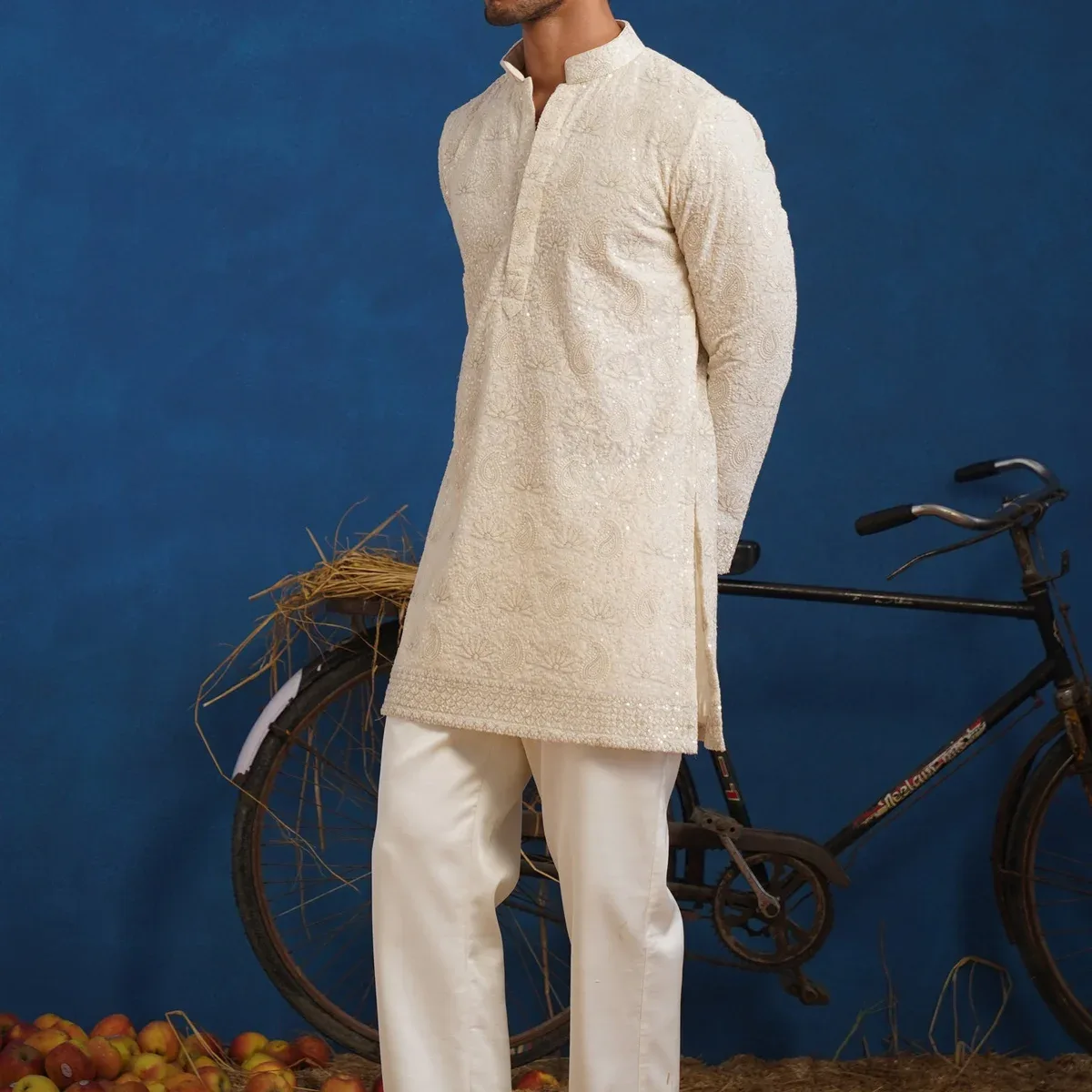 Uday Ivory Short Kurta Set with Pants, photo 2 of 4