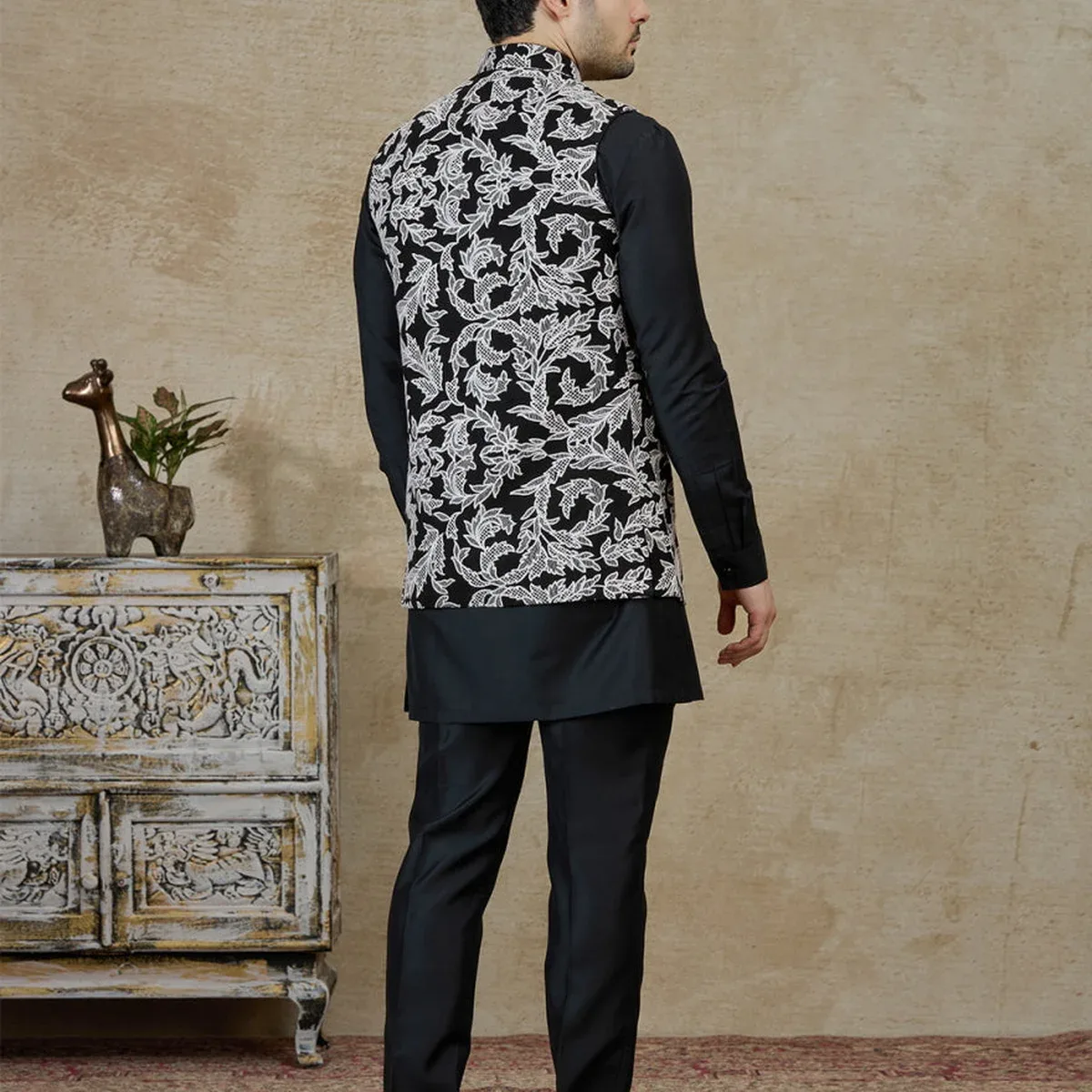 Black Embroidered Kurta Pajama with Koti | TULA, photo 3 of 4