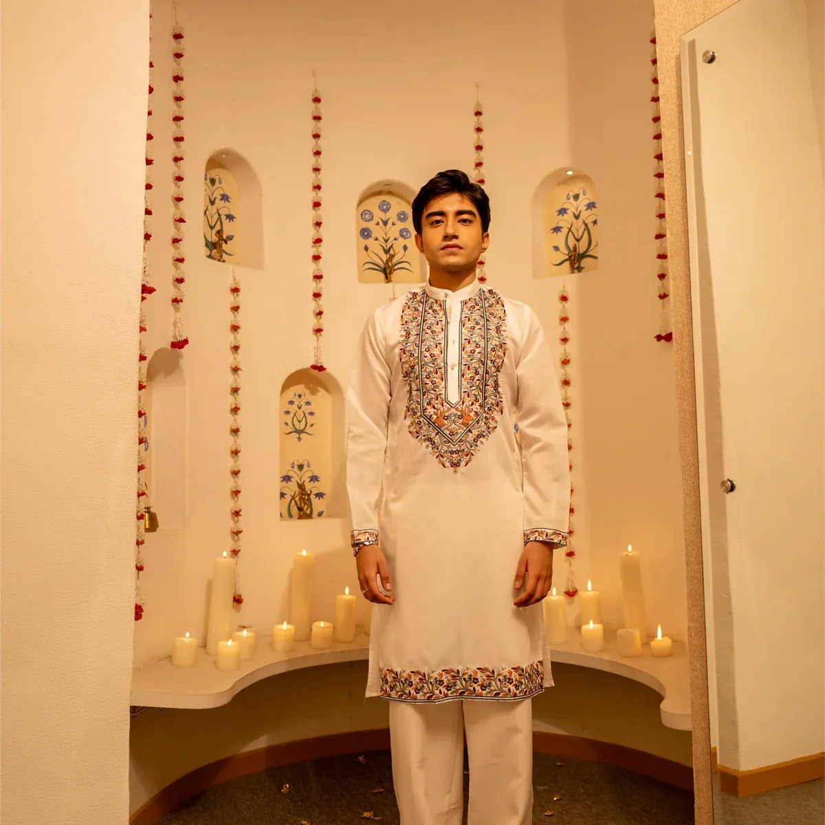 Floral Neckline Thread work and Sequence Embroidery Men's Kurta with by Firangi Yarn - White, photo 4 of 4