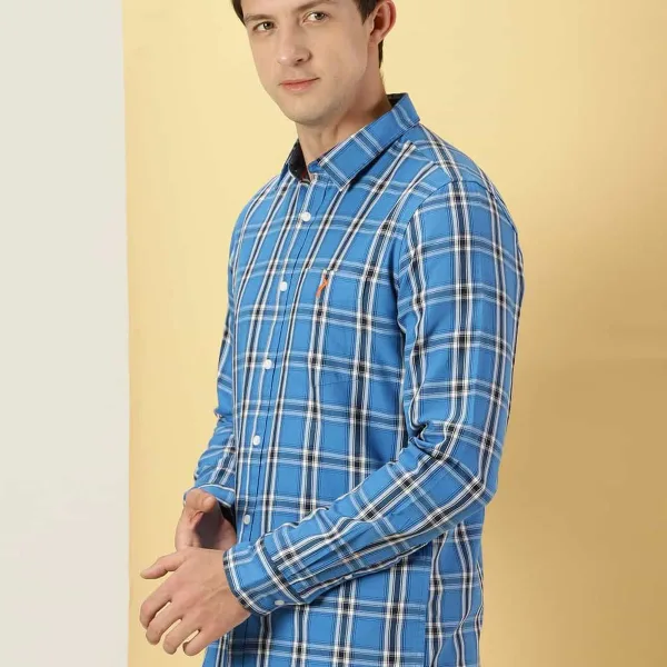Men Tartan Checks Classic Slim Fit Cotton Casual Shirt