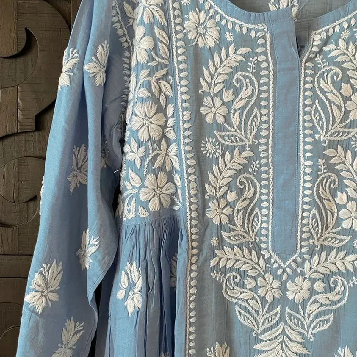 Lucknowi Chikankari Long Kaftan Dress, photo 3 of 4