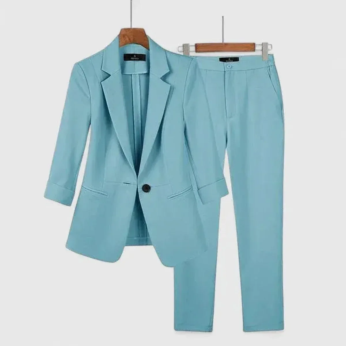 Clara | Sophisticated Blazer Set, photo 4 of 4