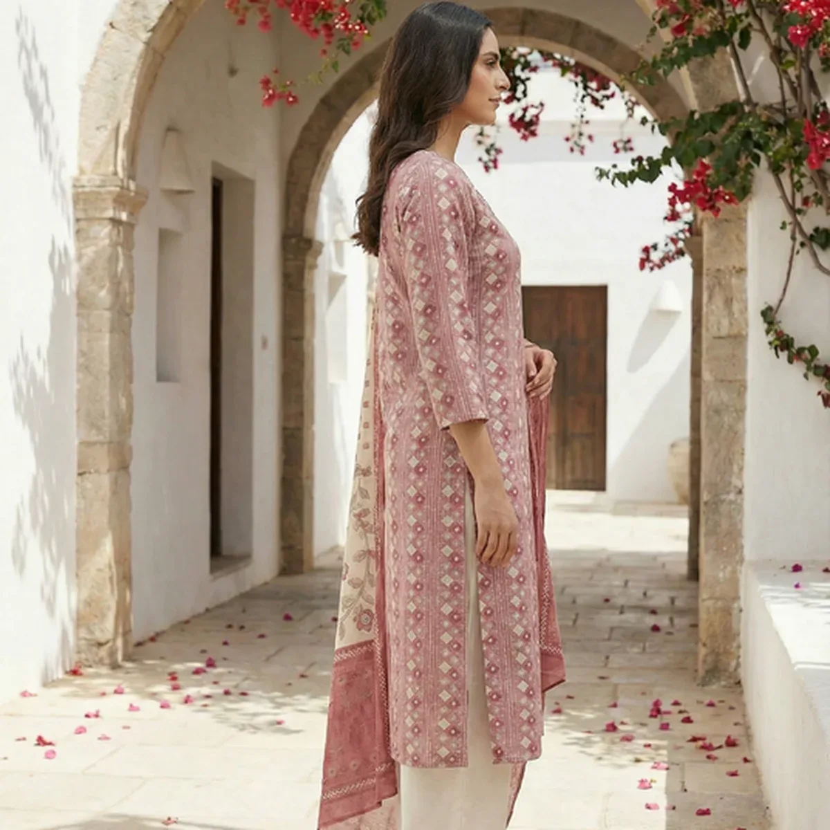 Dusty Pink Printed Russian Silk Straight Kurta Set with Floral Dupatta & Cream Palazzo Pants, photo 3 of 4