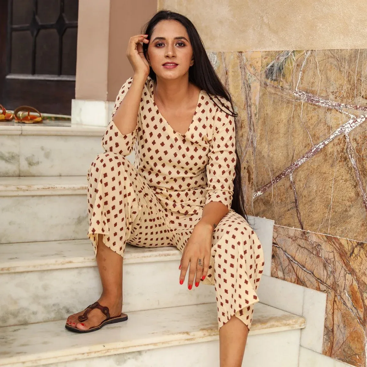 Ivory Block Print Cotton Short Kurta Pant Set, photo 2 of 4