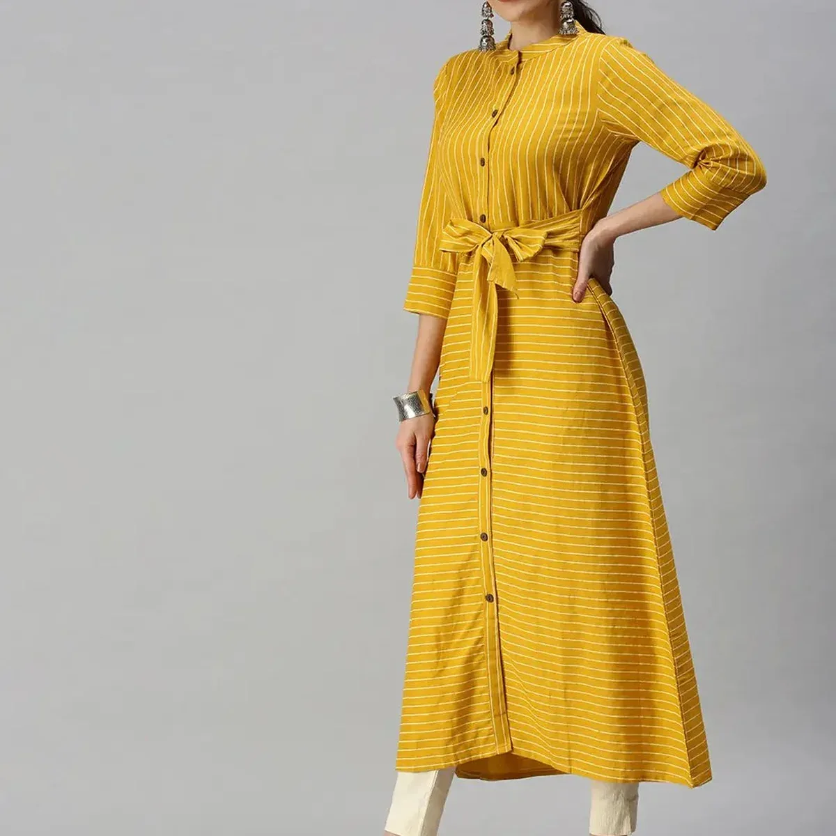 Women's Mandarin Collar Printed Yellow A-Line Kurta, photo 3 of 4