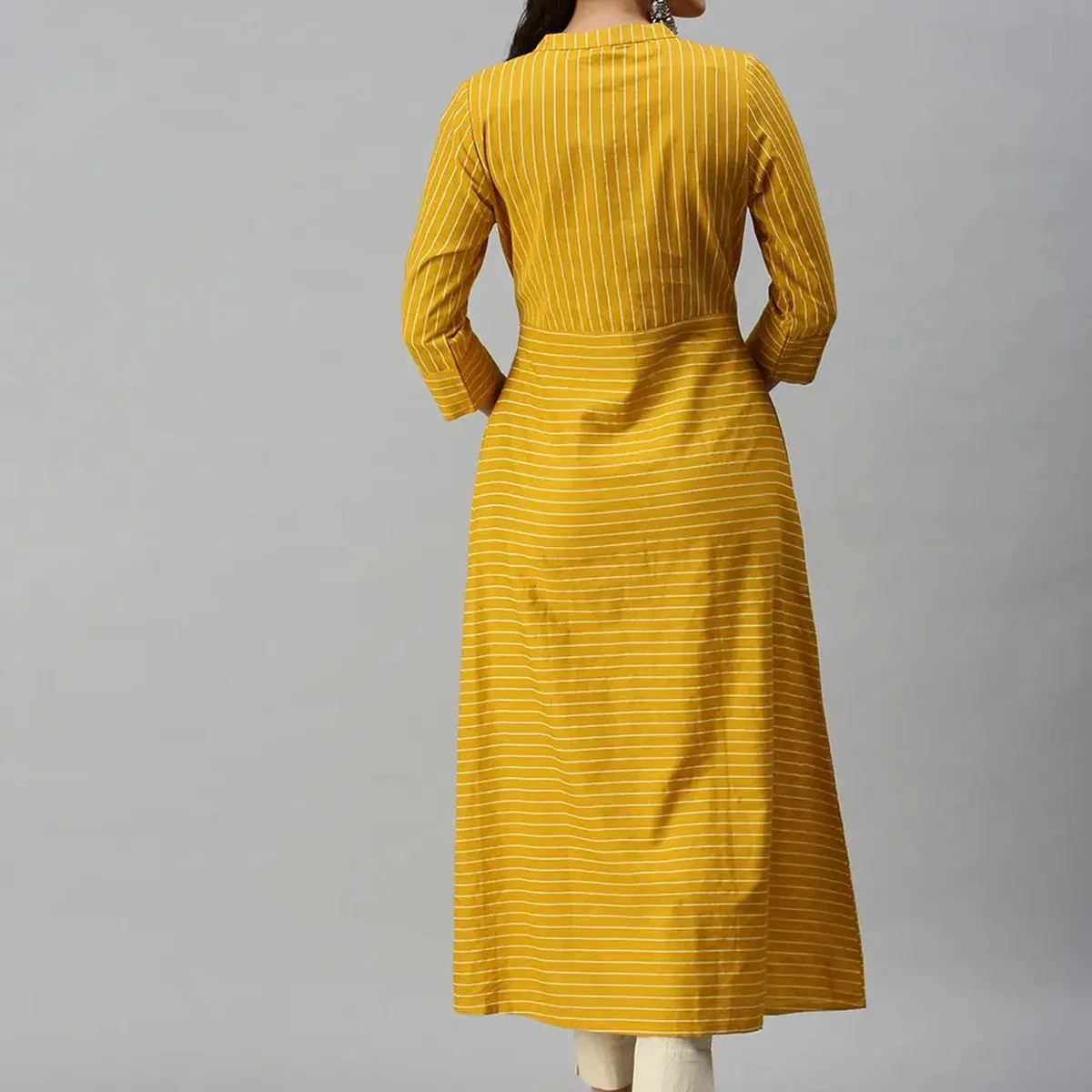Women's Mandarin Collar Printed Yellow A-Line Kurta, photo 4 of 4
