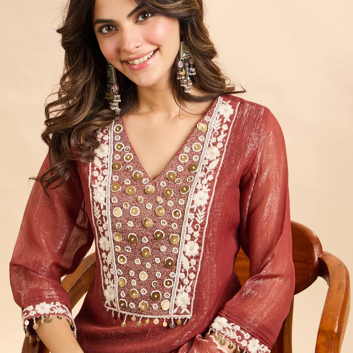 Women's Rust Tissue Silk Floral Pearl Beads Embroidered Straight Kurta Set, photo 3 of 4