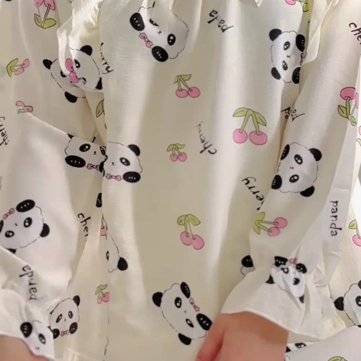 Cozy Long-Sleeved Pajama Set with Cute Prints and Lace Trim, photo 2 of 4