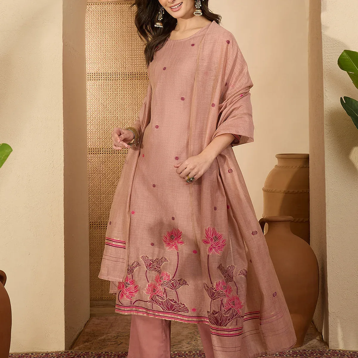 Women's Dusty Pink Chanderi Cotton Jacquard Floral Woven Straight Kurta Set, photo 1 of 4
