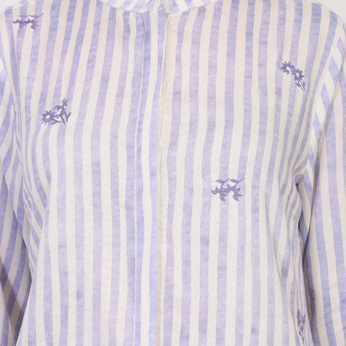 White Striped Printed Thread Embroidered Straight Top, photo 2 of 4