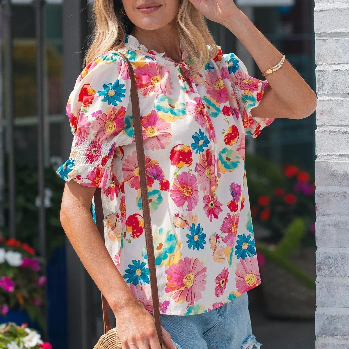 Beige Vibrant Summer Floral Tie V Neck Short Puff Sleeve Blouse, photo 3 of 4